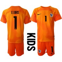 Frankrig Hugo Lloris #1 Målmand Hjemmebanesæt Børn VM 2022 Kortærmet (+ Korte bukser)